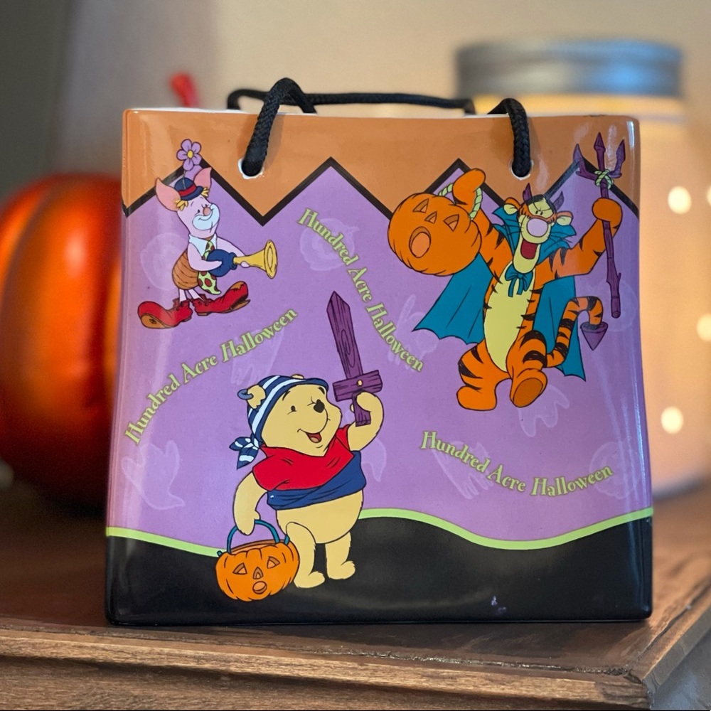 Vintage Disney Winnie the Pooh ceramic Halloween